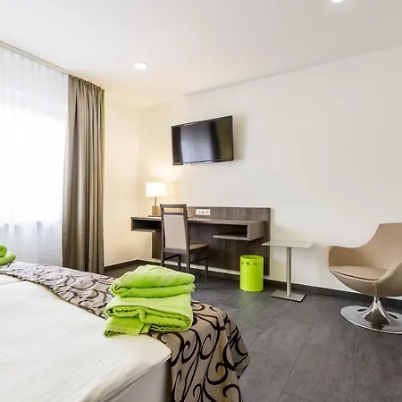 Deluxe Haus - Zentral Zu Koln! * Glessen